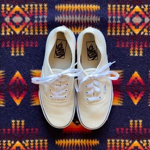 Vans Low Top Era Shoes Size 7